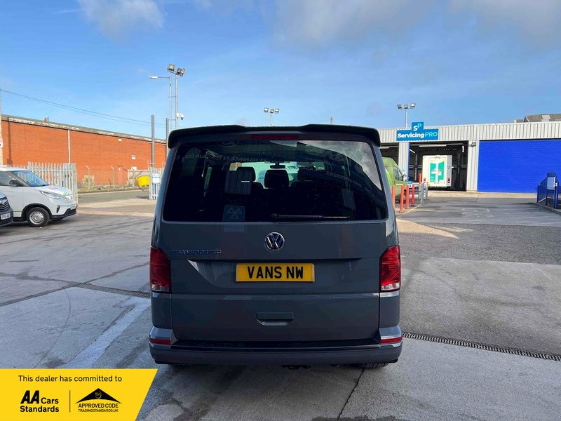 Volkswagen Transporter T32 150PS Highline Kombi - U1505