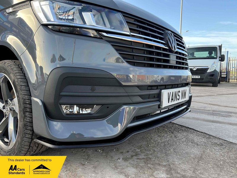 Volkswagen Transporter T32 150PS Highline Kombi - U1505