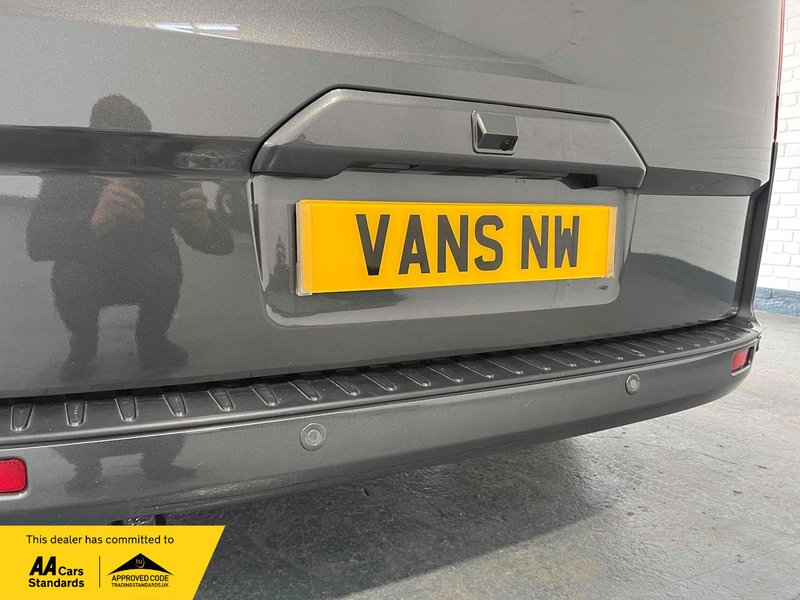 Ford Transit Custom 280S L1H1 Limited 130PS - U1579