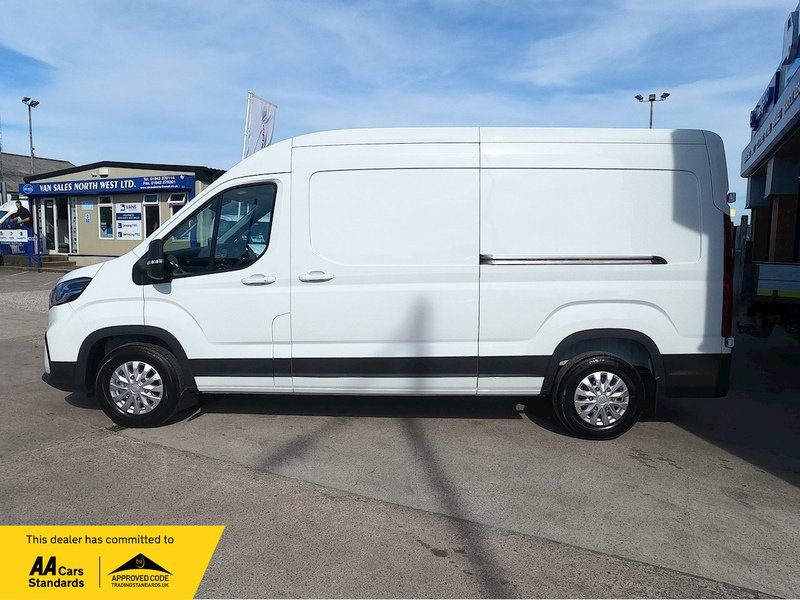 Maxus Deliver 9 LH FWD Lux - U1707