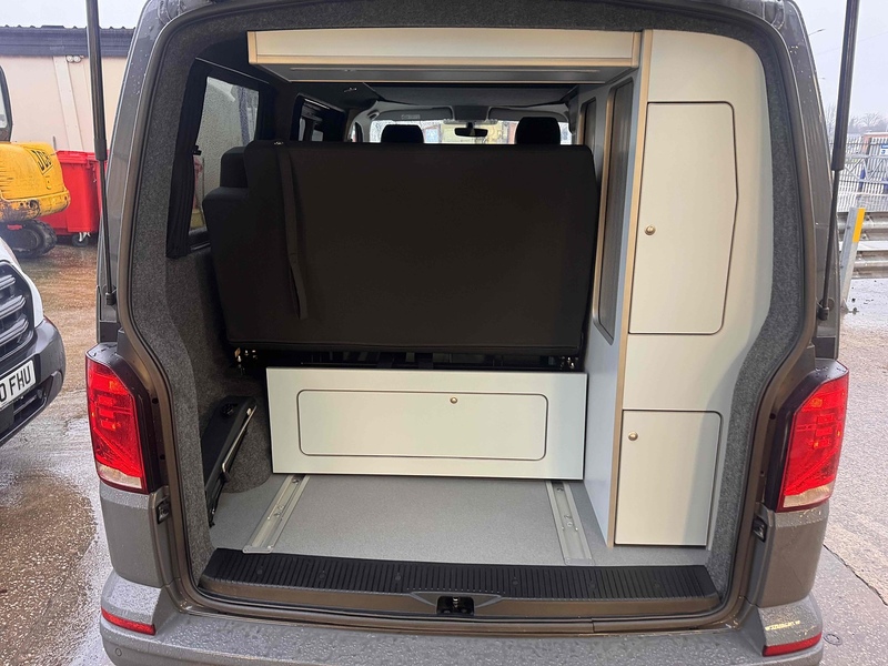 Volkswagen Transporter DSG CAMPER Highline - U1783