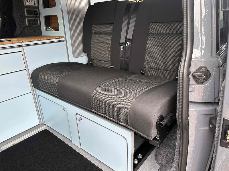 Volkswagen Transporter DSG CAMPER Highline - U1783