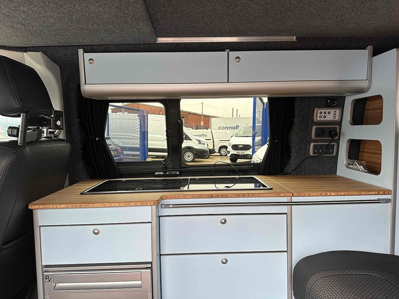 Volkswagen Transporter DSG CAMPER Highline - U1783