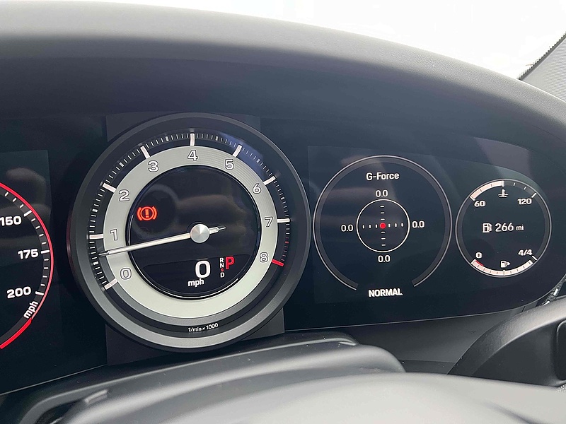 Porsche 911 T 992 Carrera T - U1811