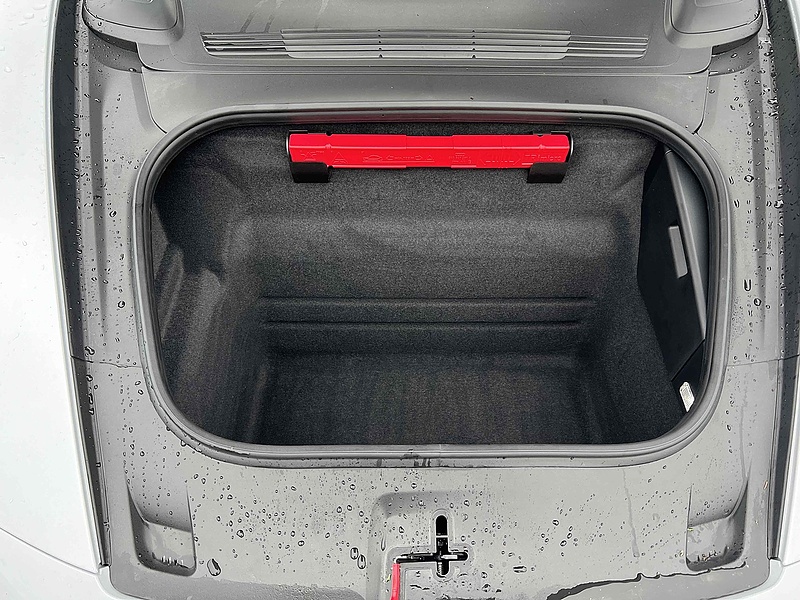 Porsche 911 T 992 Carrera T - U1811