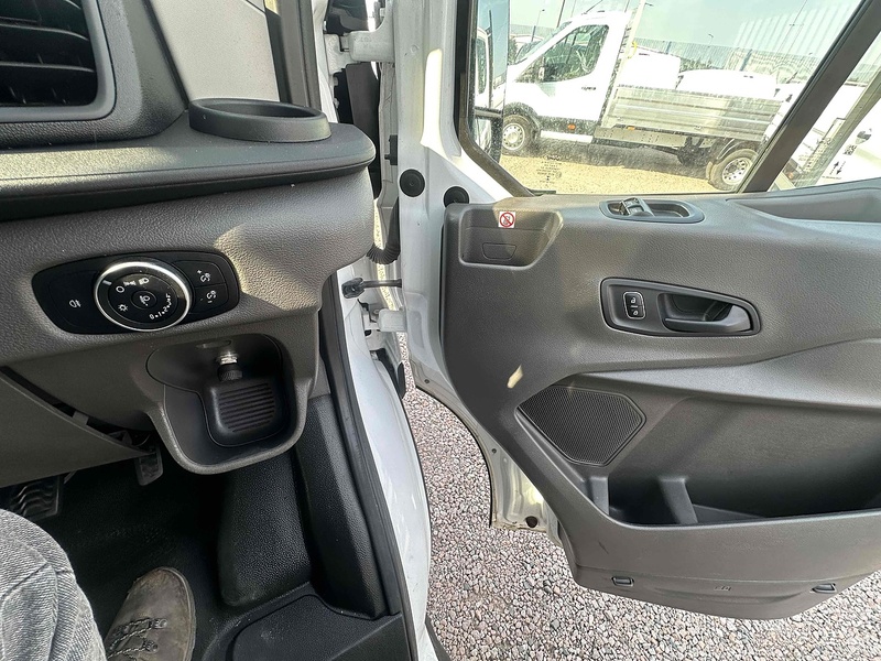 Ford Transit 350 EcoBlue Leader - U1965