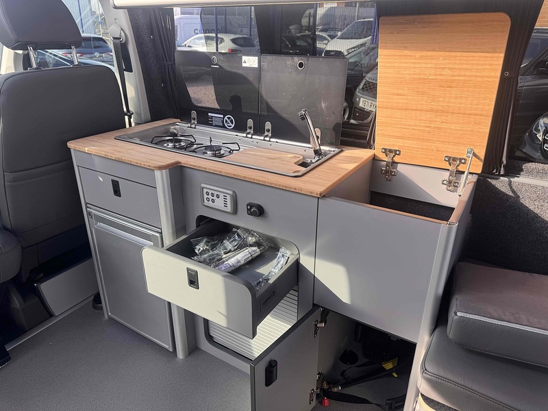 Volkswagen Transporter TDI T30 Highline Camper - U2241