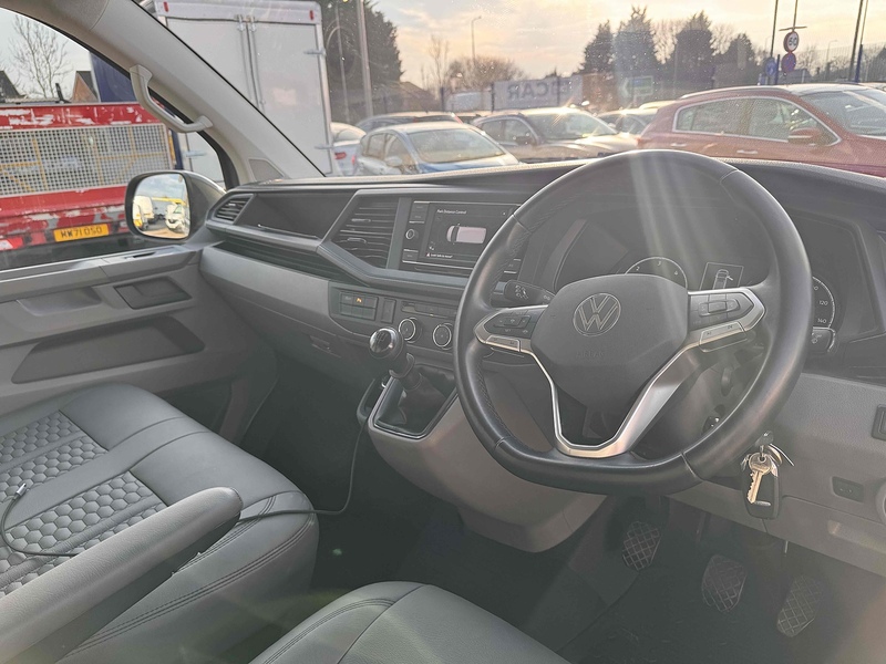 Volkswagen Transporter TDI T30 Highline Camper - U2241