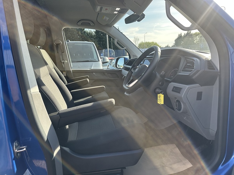 Volkswagen Transporter TDI T30 Highline - U2332