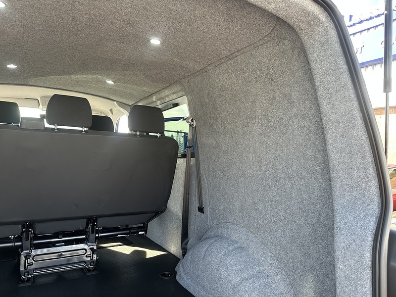 Volkswagen Transporter TDI T30 Highline - U2332