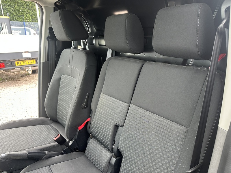 Ford 1.5 240 EcoBlue Trend Panel Van 5dr Diesel Manual L1 Euro 61 (s/s) (120 ps)