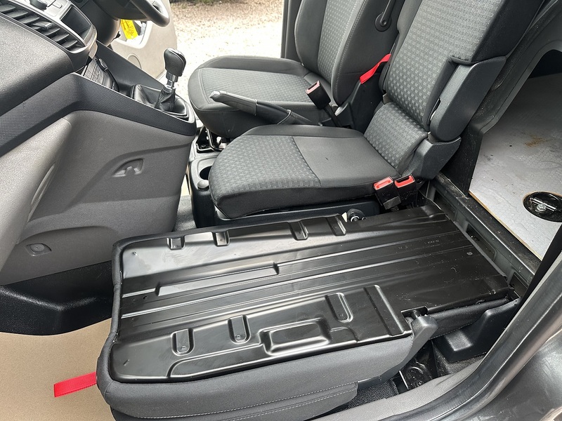 Ford 1.5 240 EcoBlue Trend Panel Van 5dr Diesel Manual L1 Euro 61 (s/s) (120 ps)