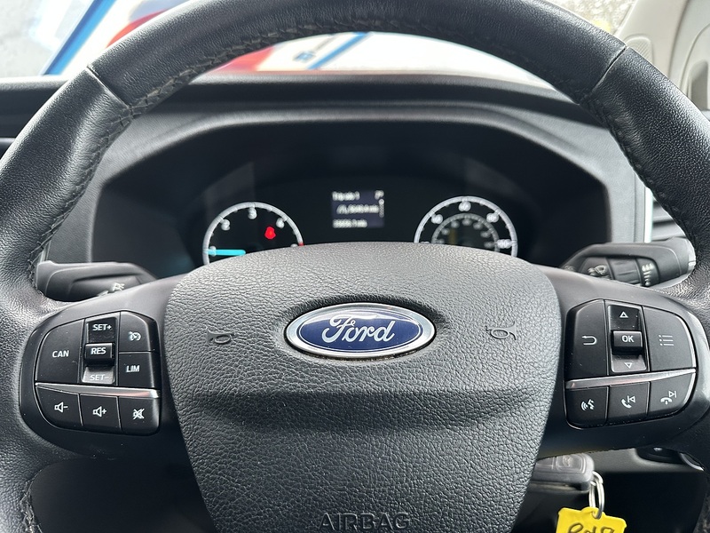 Ford Transit Custom 300 EcoBlue Limited L2 - U2371