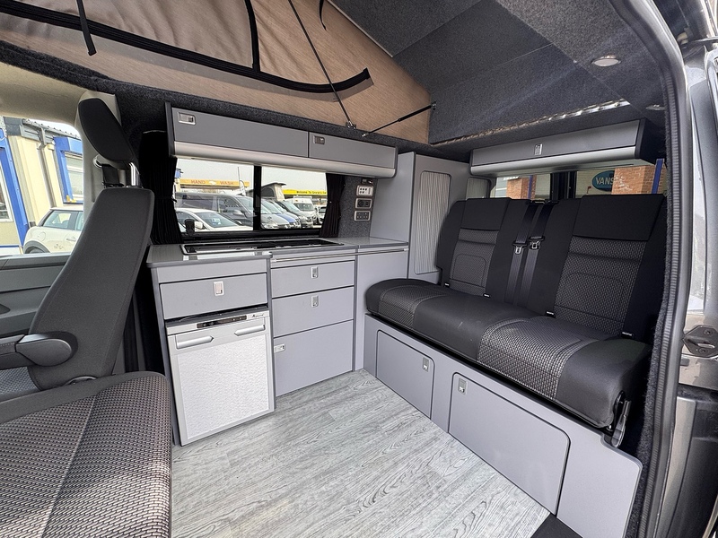 Volkswagen Transporter TDI T28 CAMPER - U2391