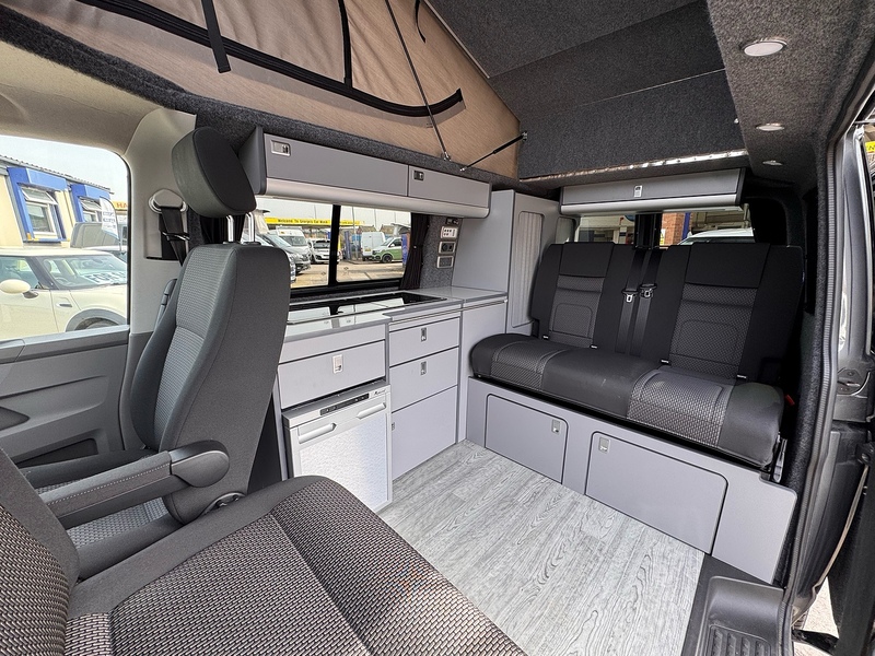 Volkswagen Transporter TDI T28 CAMPER - U2391