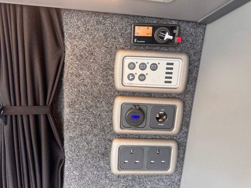 Volkswagen Transporter TDI T28 CAMPER - U2391