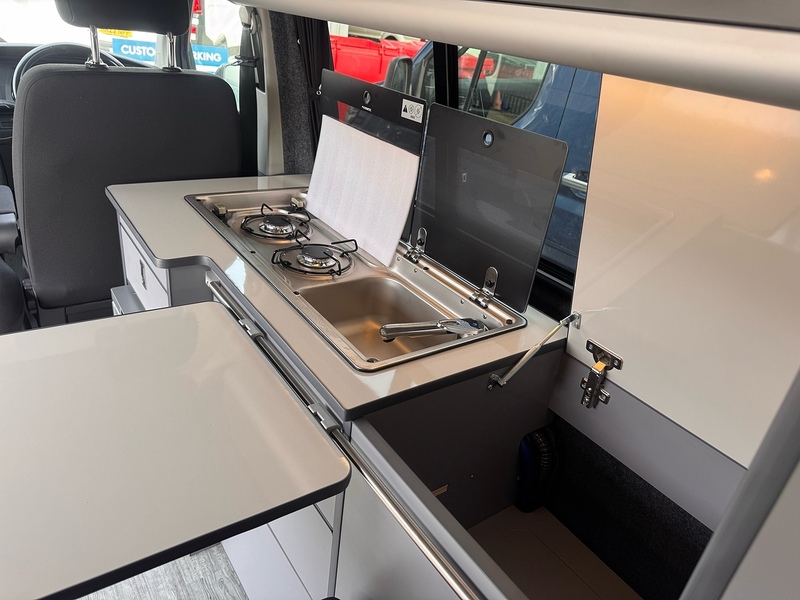 Volkswagen Transporter TDI T28 CAMPER - U2391