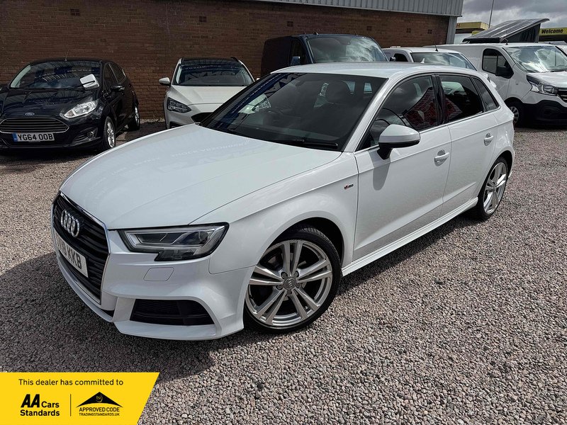 Audi A3 TFSI CoD S line - U2412