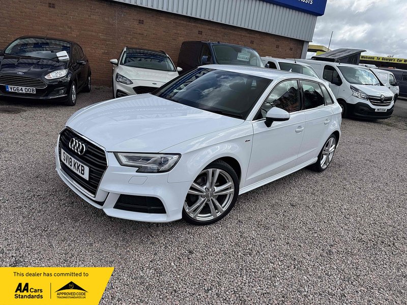 Audi A3 TFSI CoD S line - U2412