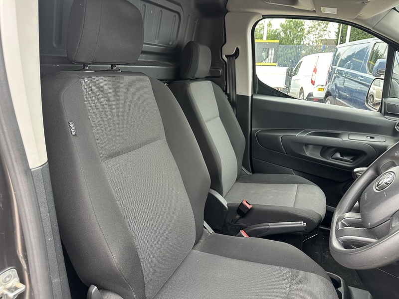 Toyota PROACE CITY BlueHDi Active - U2416