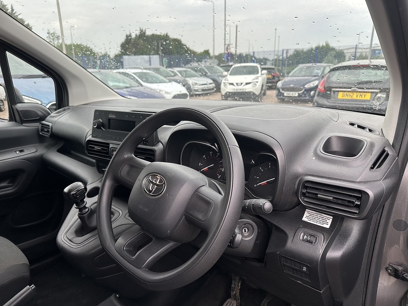 Toyota PROACE CITY BlueHDi Active - U2416