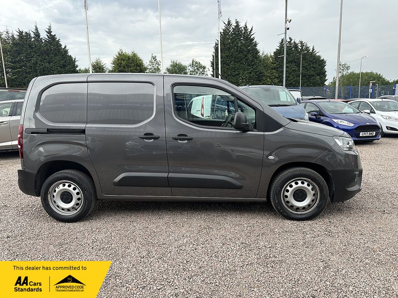 Toyota PROACE CITY BlueHDi Active - U2416