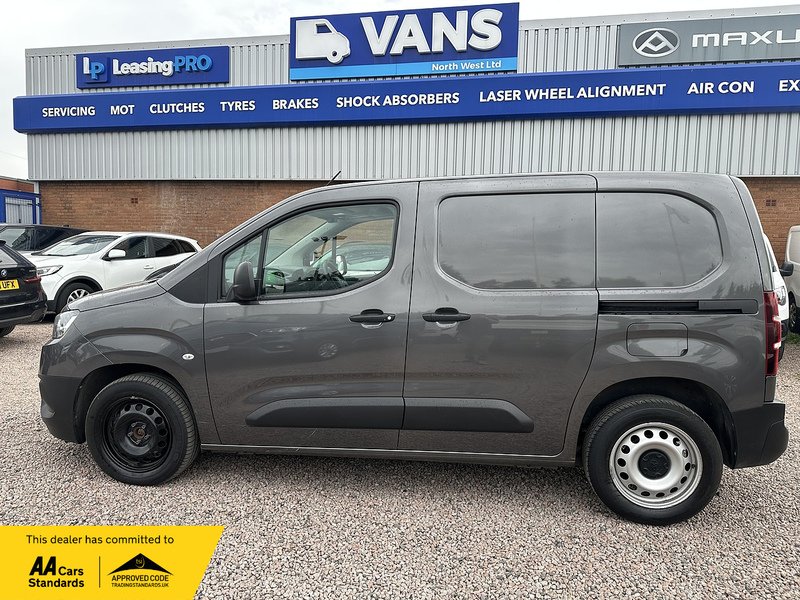 Toyota PROACE CITY BlueHDi Active - U2416
