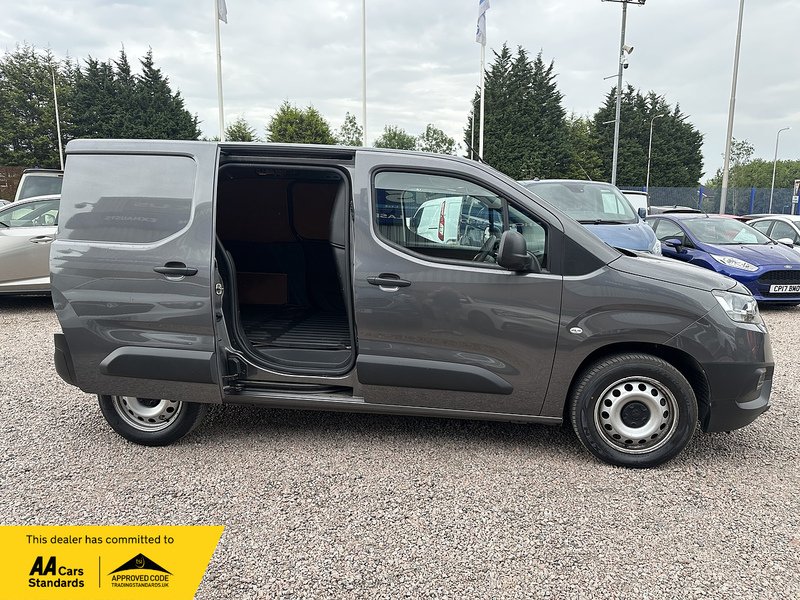 Toyota PROACE CITY BlueHDi Active - U2416