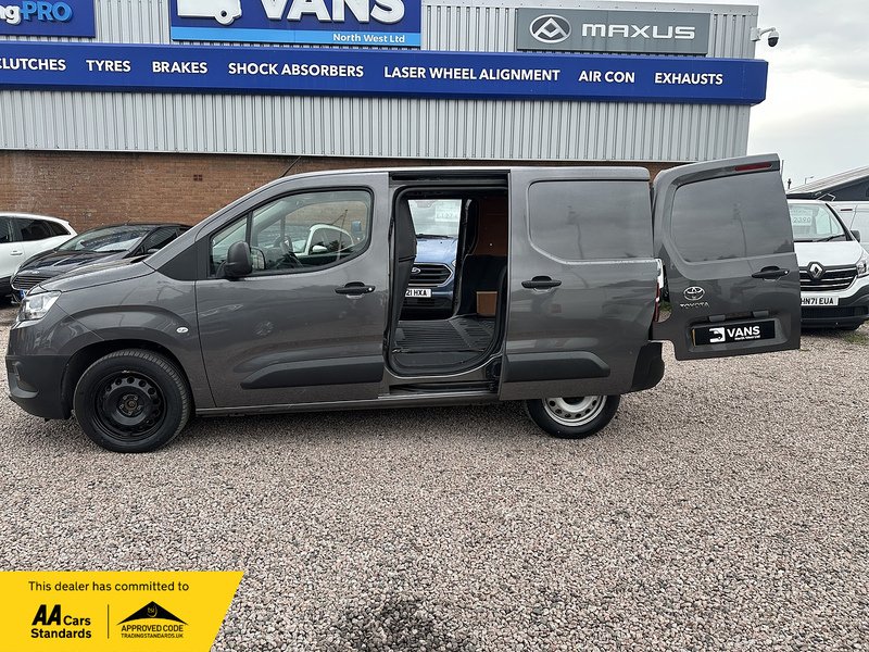 Toyota PROACE CITY BlueHDi Active - U2416