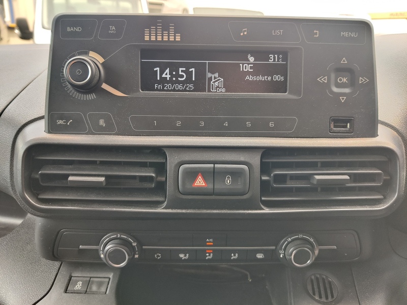 Vauxhall Combo Turbo D 2300 Dynamic - U2426