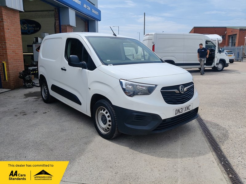 Vauxhall Combo Turbo D 2300 Dynamic - U2426