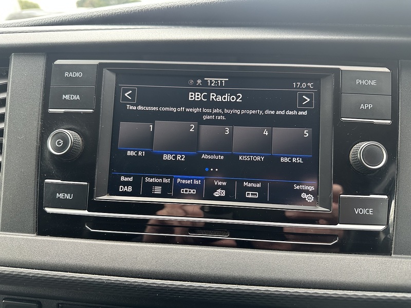 Volkswagen Transporter TDI T28 Highline - U2433