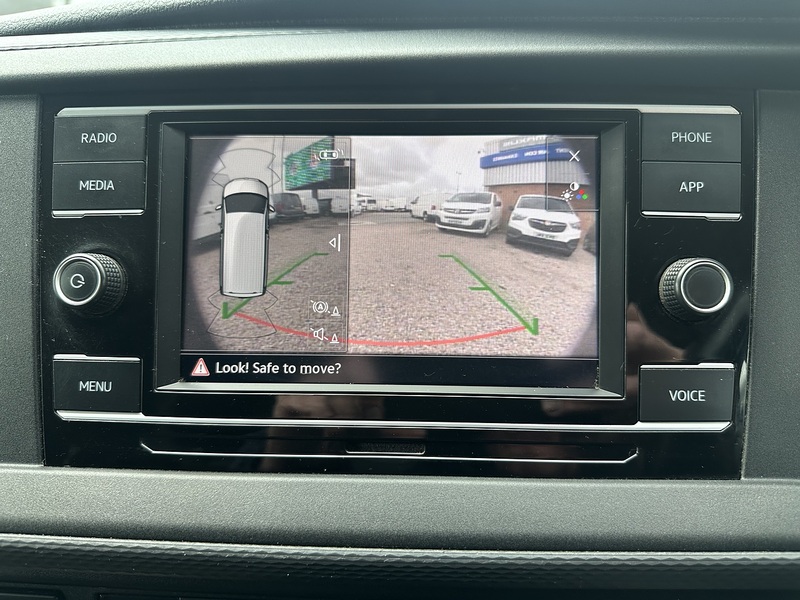 Volkswagen Transporter TDI T28 Highline - U2433