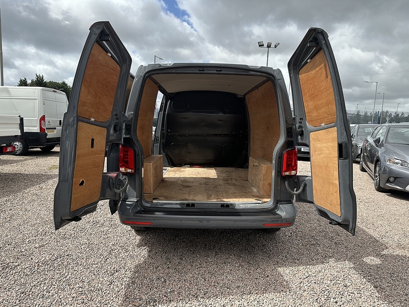 Volkswagen Transporter TDI T28 Highline - U2433