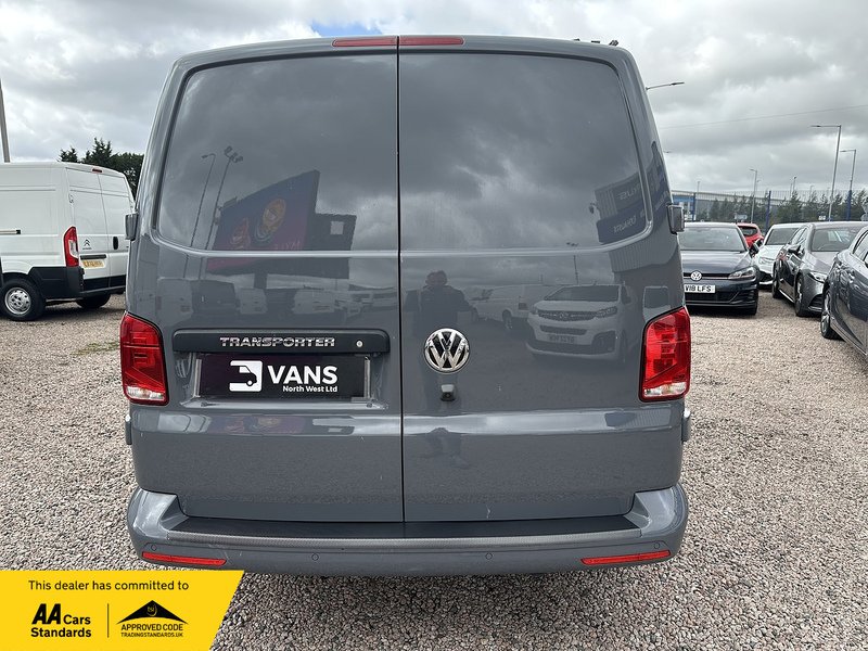 Volkswagen Transporter TDI T28 Highline - U2433