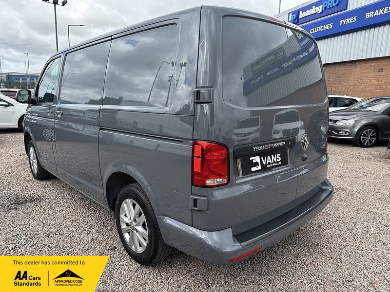 Volkswagen Transporter TDI T28 Highline - U2433