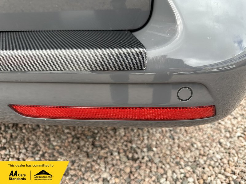 Volkswagen Transporter TDI T28 Highline - U2433