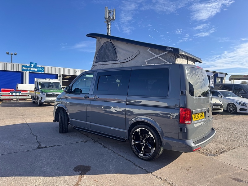 Volkswagen Transporter TDI T28 Highline Camper - U2433