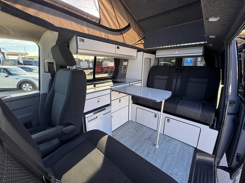 Volkswagen Transporter TDI T28 Highline Camper - U2433