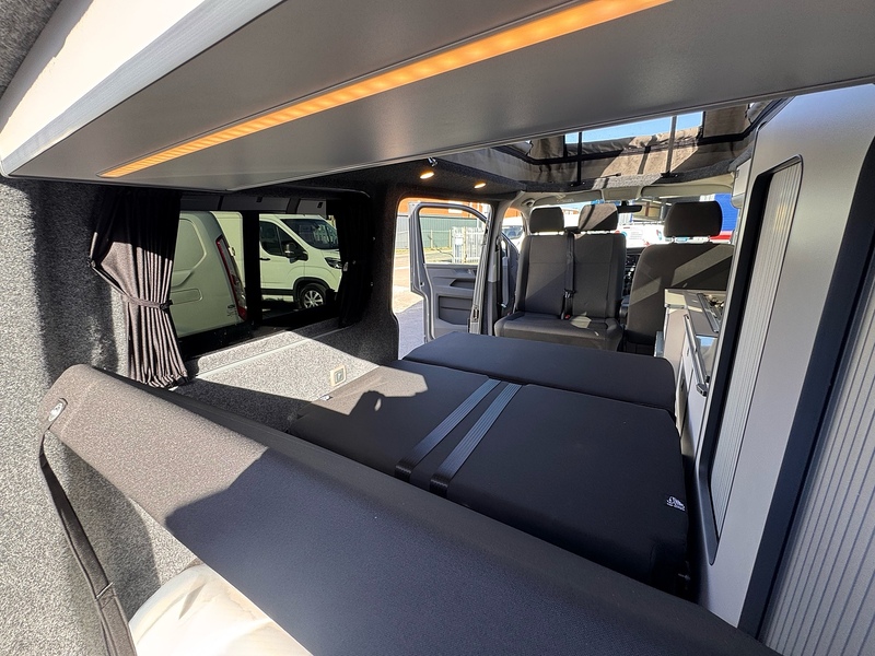 Volkswagen Transporter TDI T28 Highline Camper - U2433