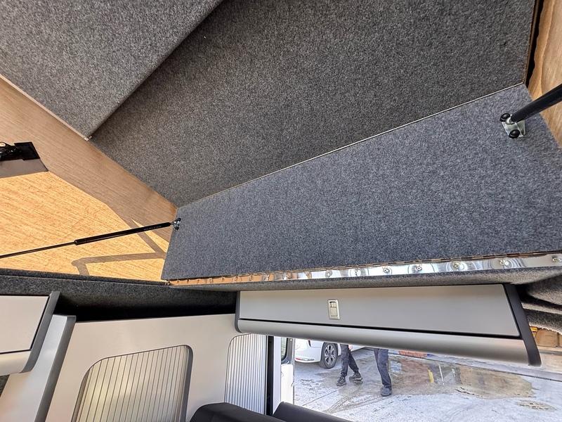 Volkswagen Transporter TDI T28 Highline Camper - U2433