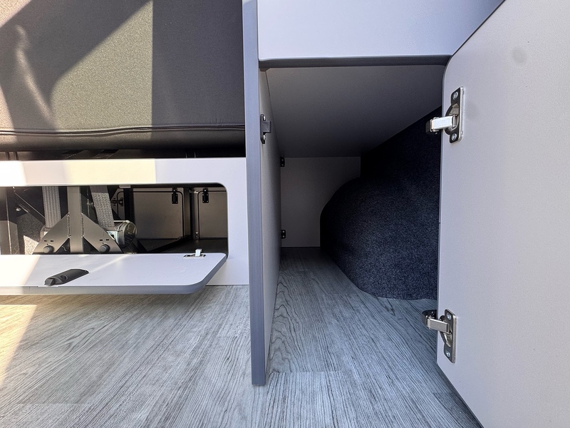 Volkswagen Transporter TDI T28 Highline Camper - U2433