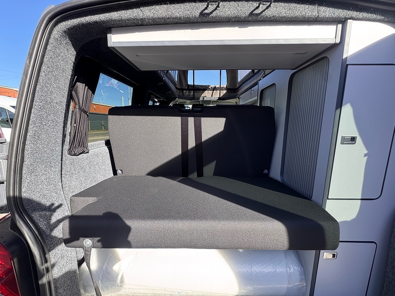 Volkswagen Transporter TDI T28 Highline Camper - U2433