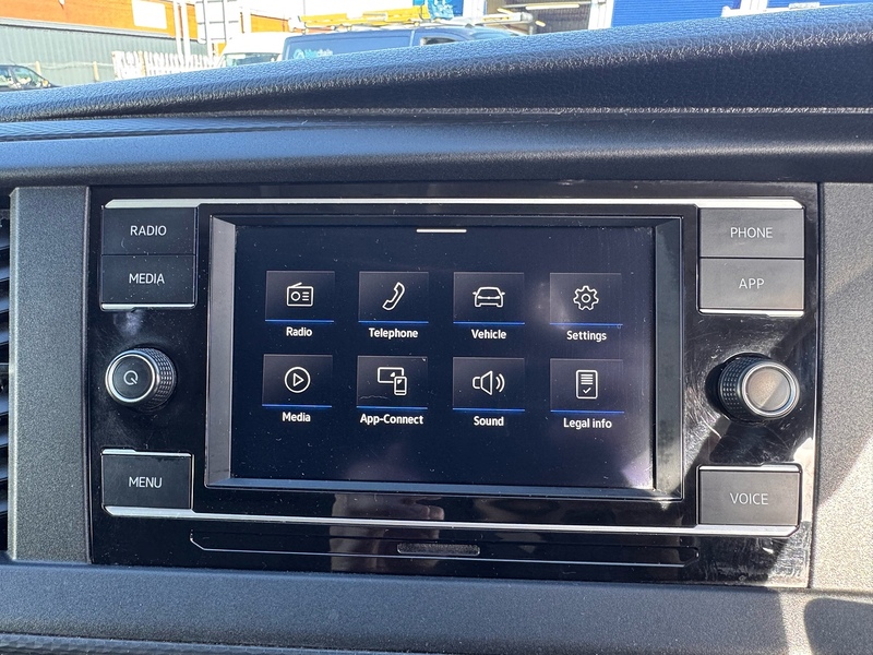 Volkswagen Transporter TDI T28 Highline Camper - U2433