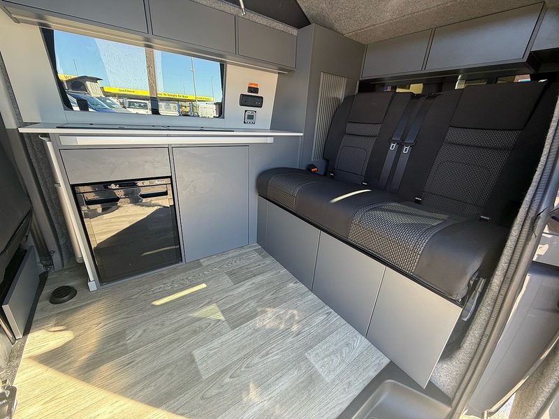 Volkswagen Transporter TDI T28 CAMPER - U2451