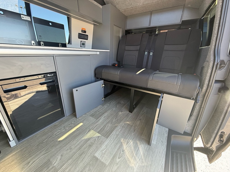 Volkswagen Transporter TDI T28 CAMPER - U2451