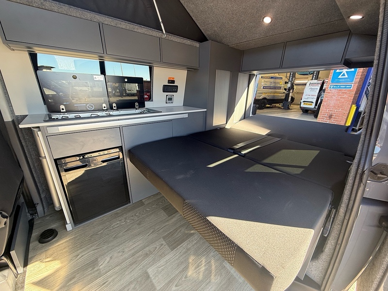 Volkswagen Transporter TDI T28 CAMPER - U2451