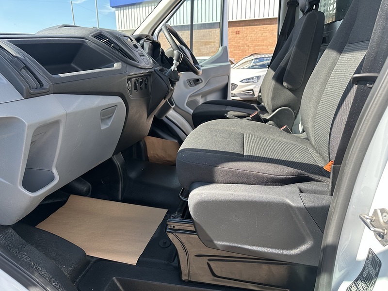 Ford Transit 350 EcoBlue - U2457