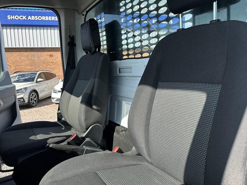 Ford Transit 350 EcoBlue - U2457