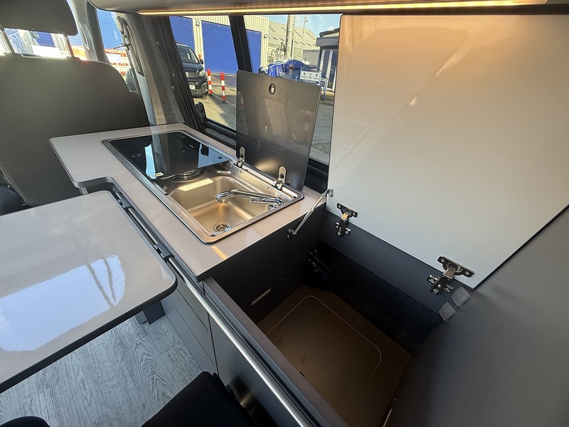 Volkswagen Transporter TDI T28 Highline Camper - U2458